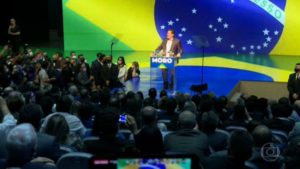 MORO ENTRA NO PODEMOS CONDENANDO A DIVISÃO DO BRASIL, CORRUPÇÃO E RACHADINHA