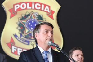 GOVERNO SUSPENDE AUMENTO DOS POLICIAIS FEDERAIS
