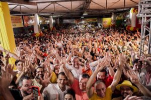 DANILO NOS BRAÇOS DO POVO DE SURUBIM E DO AGRESTE SETENTRIONAL