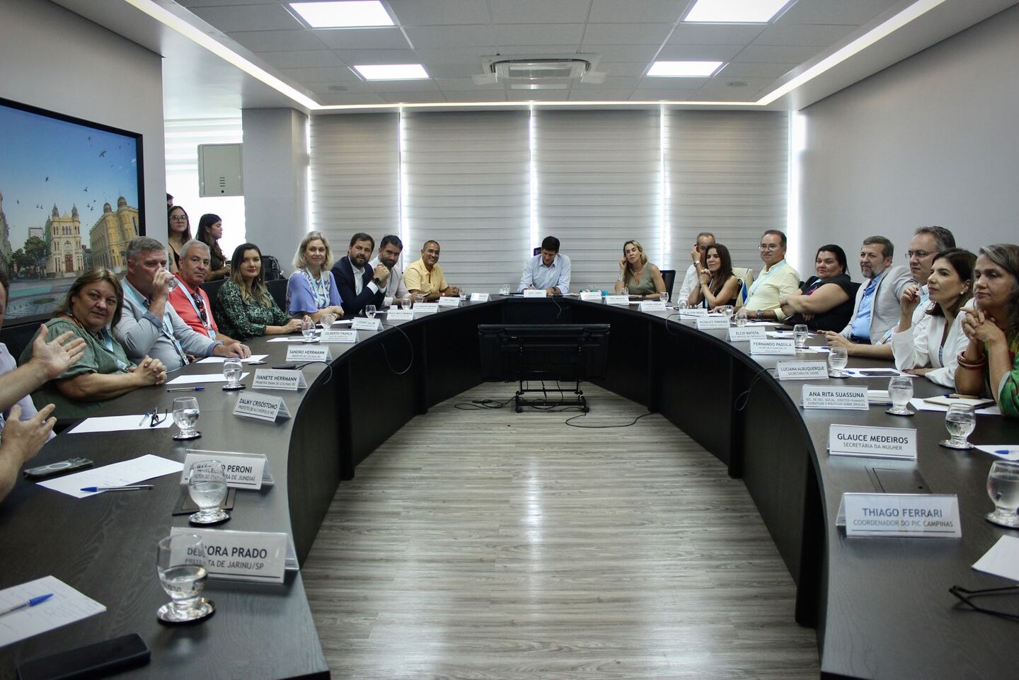 whatsapp-image-2024-04-22-at-130930