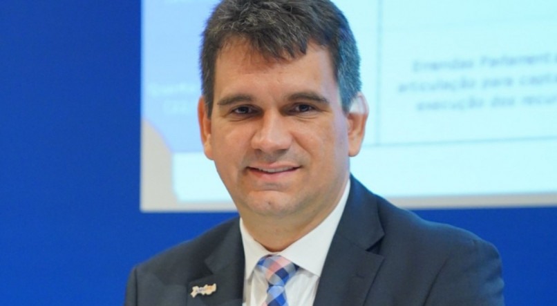 1_whatsapp_image_2024_04_09_at_14_35_51-26875493