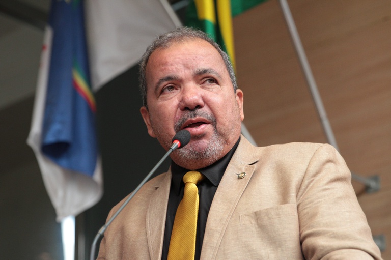 977A8654-7ACE-4E7E-A3A9-399F3C56B6B8