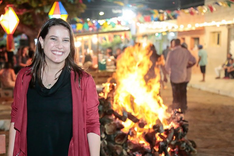 GOVERNADORA RAQUEL LYRA ABRE SÃO JOÃO DA SERRA NEGRA raquellyraoficial_34483556_248825515667697_8863224013879508992_n-768x514-1