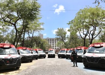 RECIFE RECEBE NOVE AMBULÂNCIAS PARA O SAMU 192