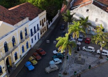 PRAÇA DO CARMO RECEBE O 16º ENCONTRO NORDESTINO DE FUSCA EM OLINDA NESTE FERIADÃO