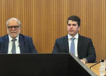 3fd177f4-9d25-4483-8c21-c171a3992226