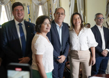 MANO MEDEIROS GARANTE TRÊS CRECHES PARA JABOATÃO EM CONVÊNIO COM O GOVERNO DO ESTADO