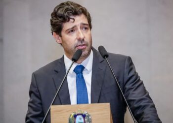 a163bb18-9cac-403f-bb28-e8664ac7eb89