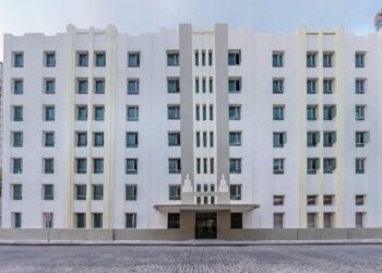 17483854875457-540x3497