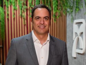 EX-GOVERNADOR PAULO CÂMARA TEVE SUAS CONTAS APROVADAS PELO TRIBUNAL DE CONTAS