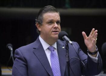 MINISTRO WOLNEY QUEIROZ VISITA HOJE O GRUPO EQM