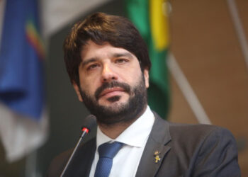 1200x_0.983755001752197151