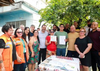 PREFEITURA DO RECIFE ENTREGA CONJUNTO DE OBRAS DO PROGRAMA PARCERIA NA VÁRZEA