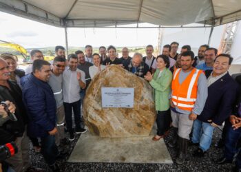 COMPESA INICIA CONSTRUÇÃO DO COMPLEXO SOLAR COLINAS FRUTO DA PPP PARA AUTOPRODUÇÃO DE ENERGIA COMPESA INICIA CONSTRUÇÃO DO COMPLEXO SOLAR COLINAS FRUTO DA PPP PARA AUTOPRODUÇÃO DE ENERGIA