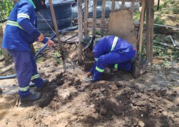 OPERAÇÃO POLICIAL CONTRA FURTO DE ÁGUA RECUPERA A VAZÃO DE 10 LITROS POR SEGUNDO EM EXU Furto de água Exú (2)