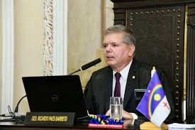 images - 2025-10-26T202625.179