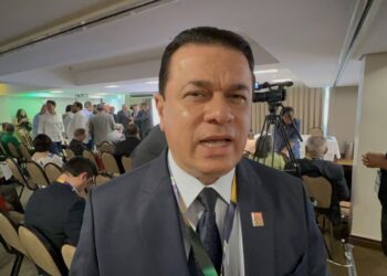 1000x_0.921384001665682648