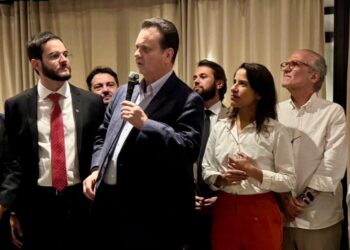 GOVERNADORA RAQUEL LYRA OFERECE JANTAR AOS PREFEITOS EM BRASÍLIA COM PRESENÇA DO PRESIDENTE GILBERTO KASSAB 2c0ef9a7-a090-491a-9acb-27441e04e7b6