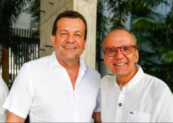 WALDEMAR DE OLIVEIRA DEFENDE FERNANDO DUEIRE NA CHAPA DE RAQUEL LYRA w e d