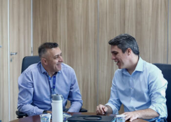 PRESIDENTE DA AMUPE PEDRO FREITAS SE REUNE COM A PRESIDÊNCIA DA COMPESA PARA DEFINIR PARTICIPAÇÃO DOS PREFEITOS 1200x_0.898310001781045369