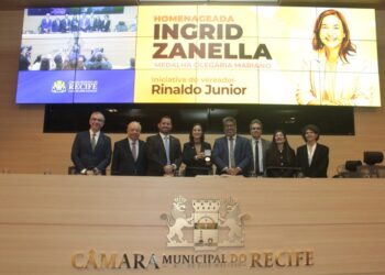 INGRID ZANELLA É A NOVA COMENDADORA DO RECIFE d06a5b62-e35f-4247-8db3-c32cca1ca554