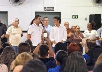 DIEGO REÚNE LIDERANÇAS POLÍTICAS E POPULARES PARA APRESENTAR PRÉ-CANDIDATOS A DEPUTADO ESTADUAL E FEDERAL EM CAMARAGIBE IMG-20260708-WA0103