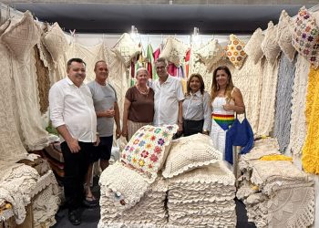 ANTÔNIO MORAES DEFENDE PAPEL DA FENEARTE COMO IMPULSORA DA ECONOMIA PARA PEQUENOS ARTESÃOS WhatsApp Image 2026-07-08 at 19.13.45